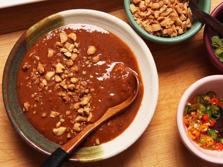 vietpeanutsauce.webp|300