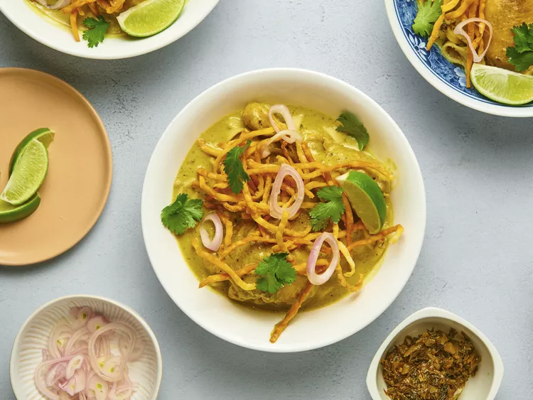 coconutcurrysoup.webp|300